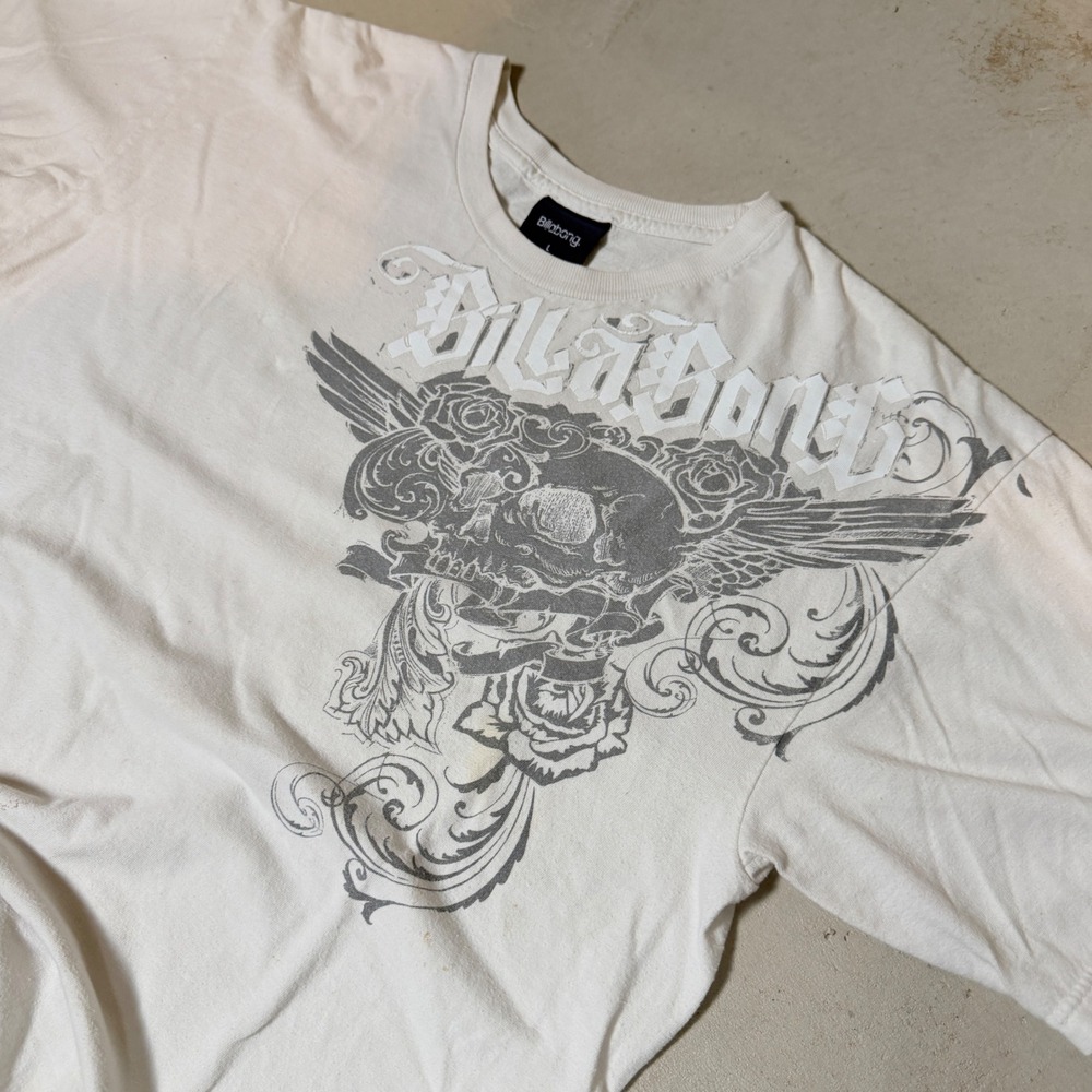 Billabong Mens Graphic T-Shirt White Skull Rose Wings Gothic Skater Tee Large